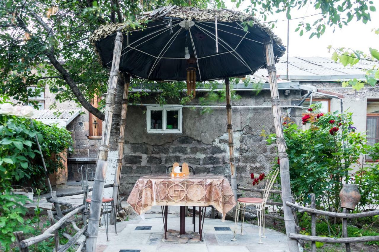 Alashkert Guesthouse ,Ալաշկերտ Հյուրատուն Gyumri Exterior photo